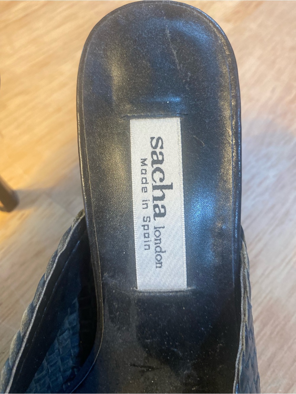 Vintage Sacha London Black Leather Embroidered Pointed Mule Kitten Heels - Picture 3 of 8